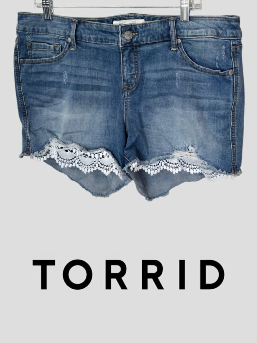 Torrid Medium Wash Distressed Frayed Raw Hem Crochet Denim Shorts Womens Plus 14